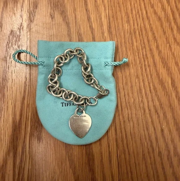 Tiffany & Co. Sterling Silver Heart Tag Bracelet with Turquoise Pouch - Picture 1 of 3